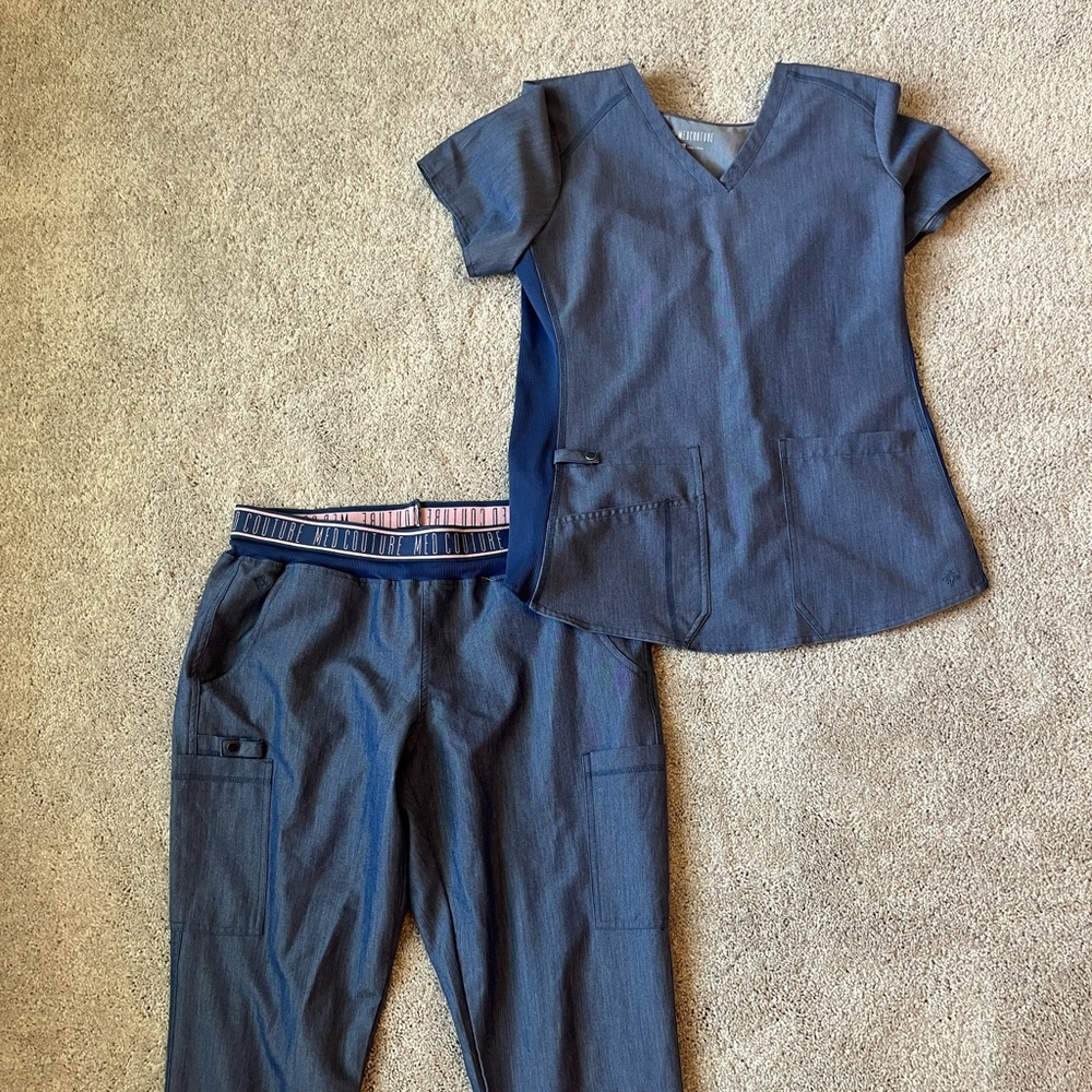 Med couture scrubs- heather blue